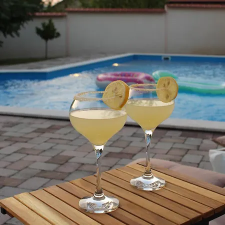 Mostar Holiday home *