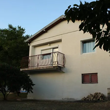 Mostar Holiday home *